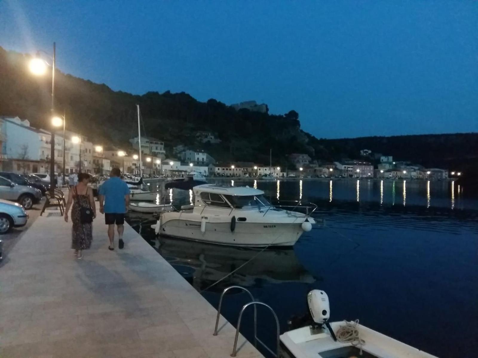 Apartments Cetiri Sestrice Novigrad  Buitenkant foto